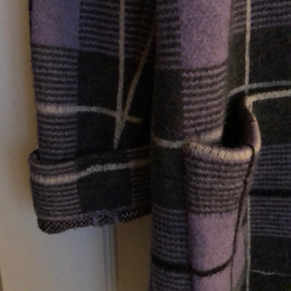 Jacket - Picture 4 of 4